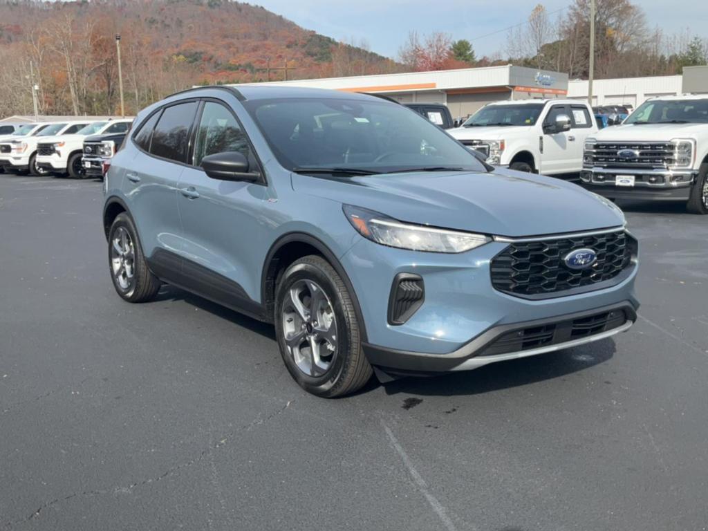 new 2025 Ford Escape car, priced at $31,320