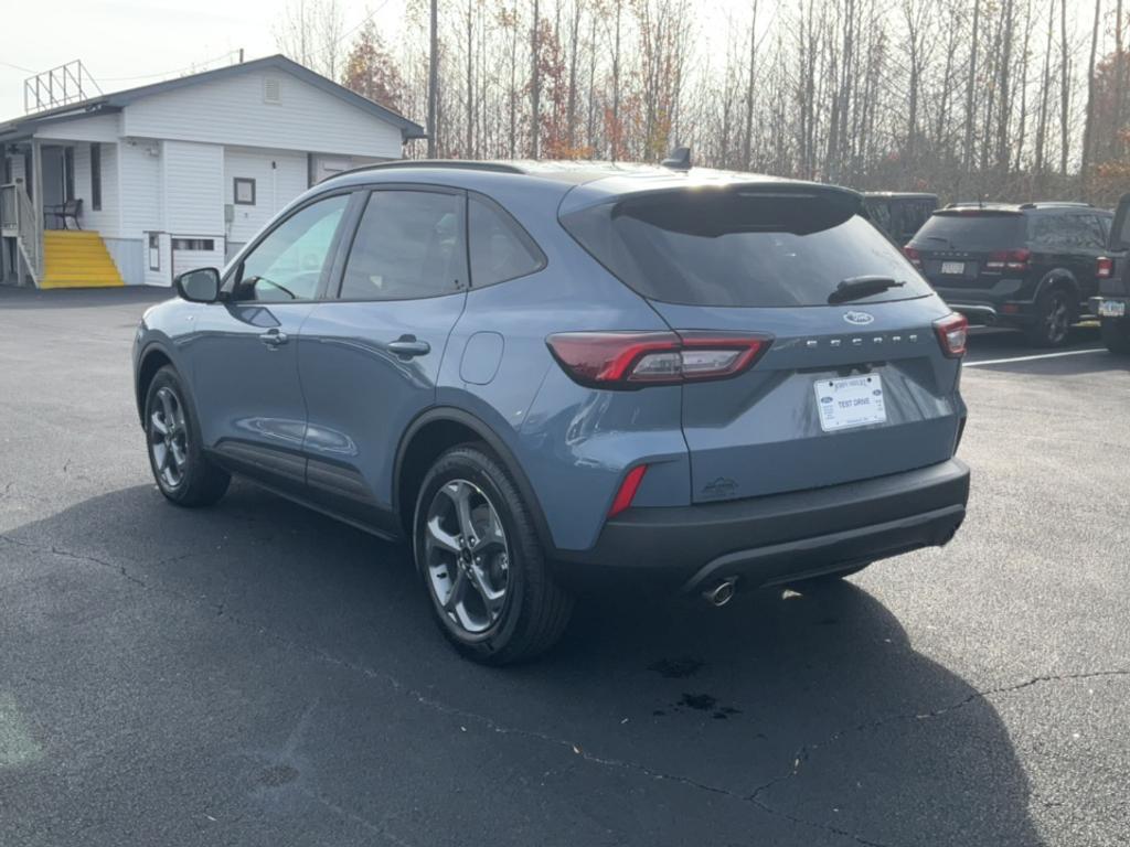 new 2025 Ford Escape car, priced at $31,320