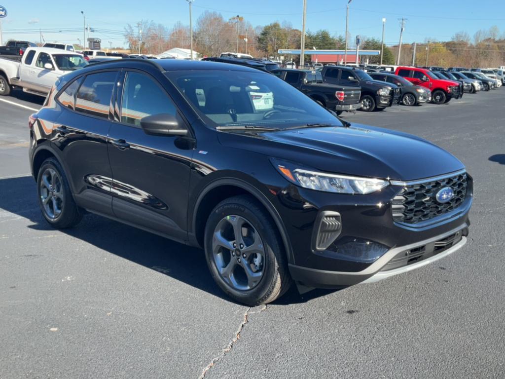 new 2025 Ford Escape car, priced at $31,820