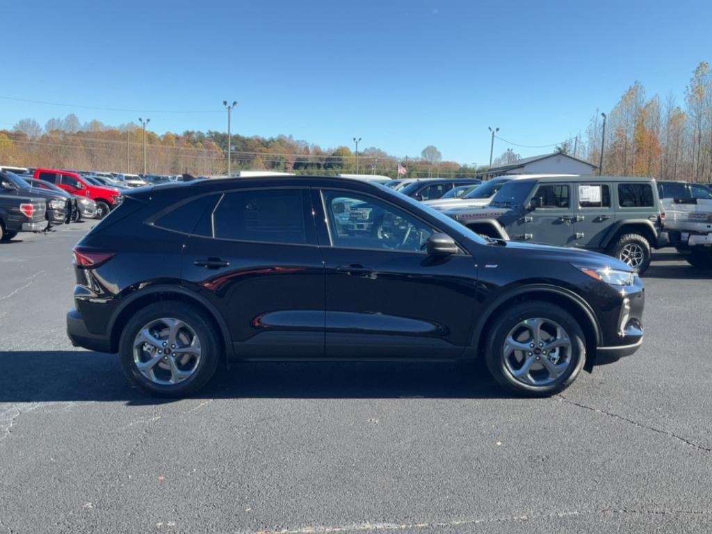 new 2025 Ford Escape car, priced at $31,820