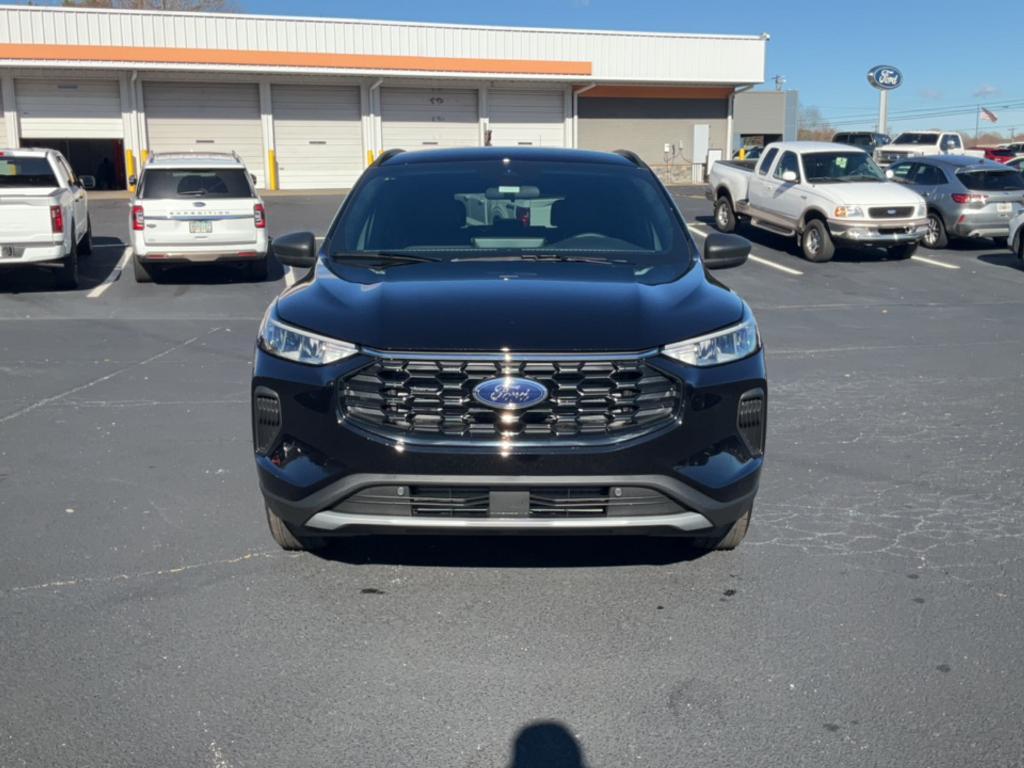 new 2025 Ford Escape car, priced at $31,820