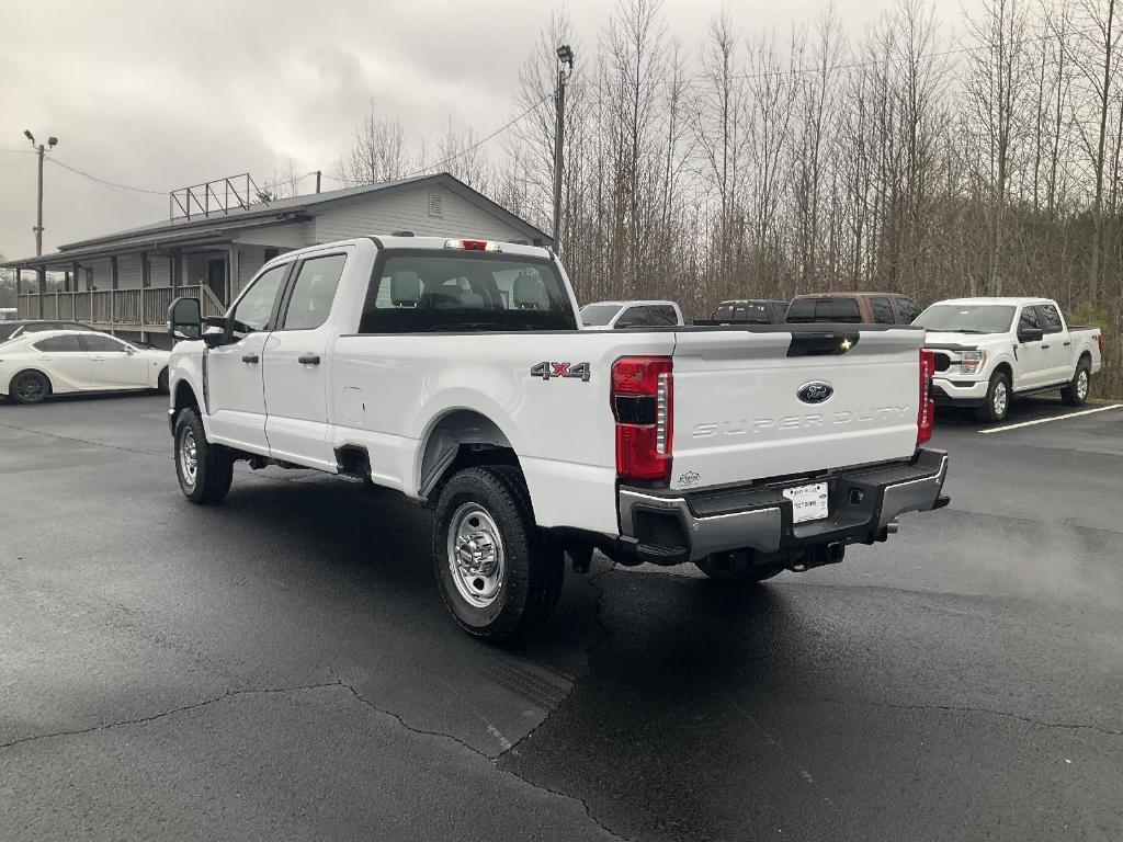 new 2024 Ford F-350 car, priced at $49,620