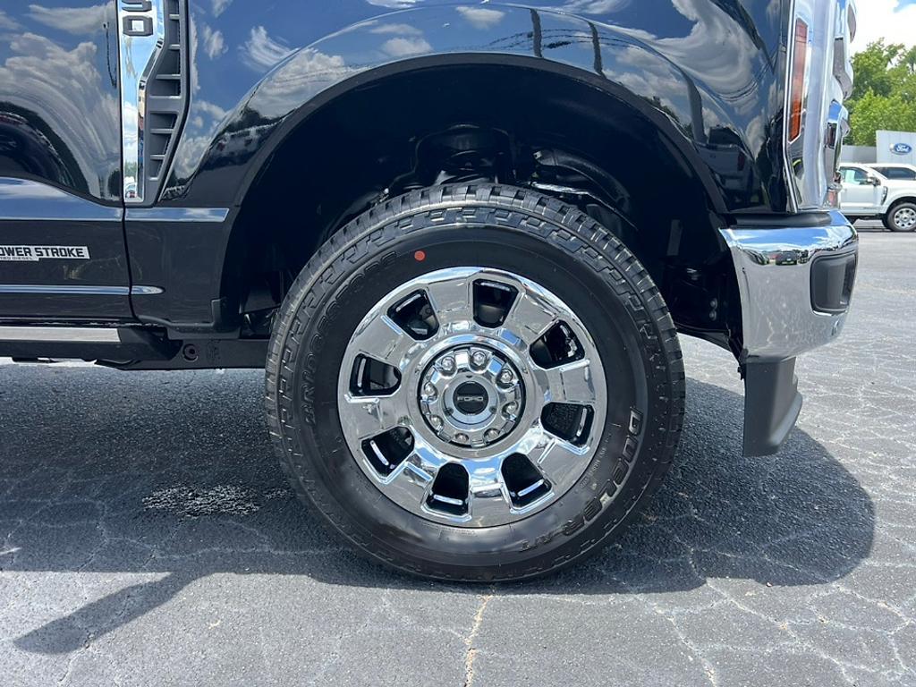 new 2025 Ford F-350 car, priced at $92,320