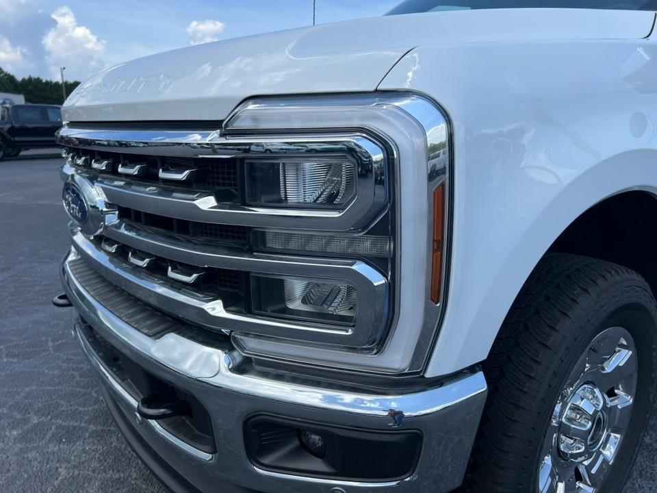 new 2025 Ford F-250 car, priced at $82,940