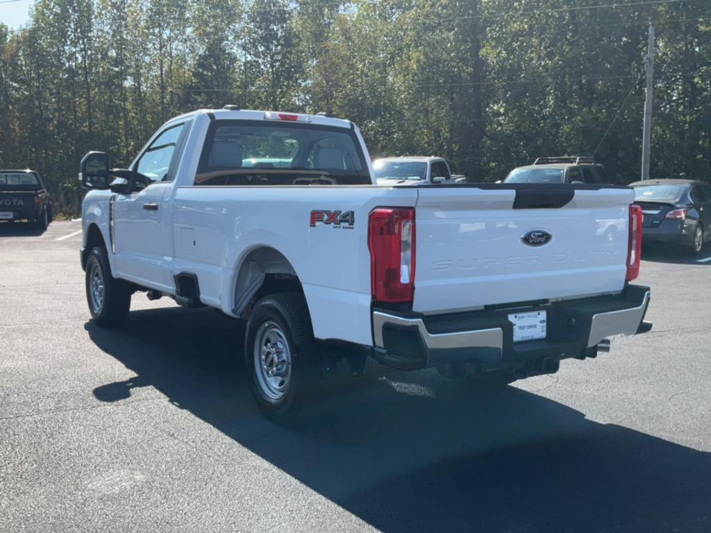 new 2024 Ford F-250 car, priced at $44,680