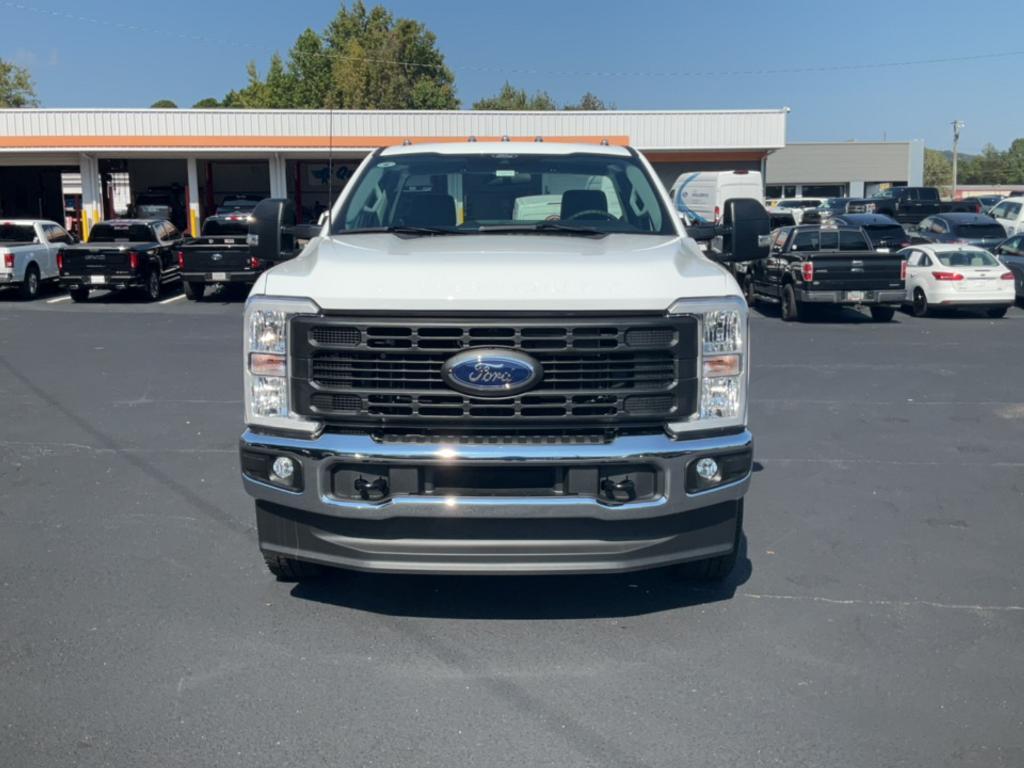 new 2024 Ford F-250 car, priced at $44,680