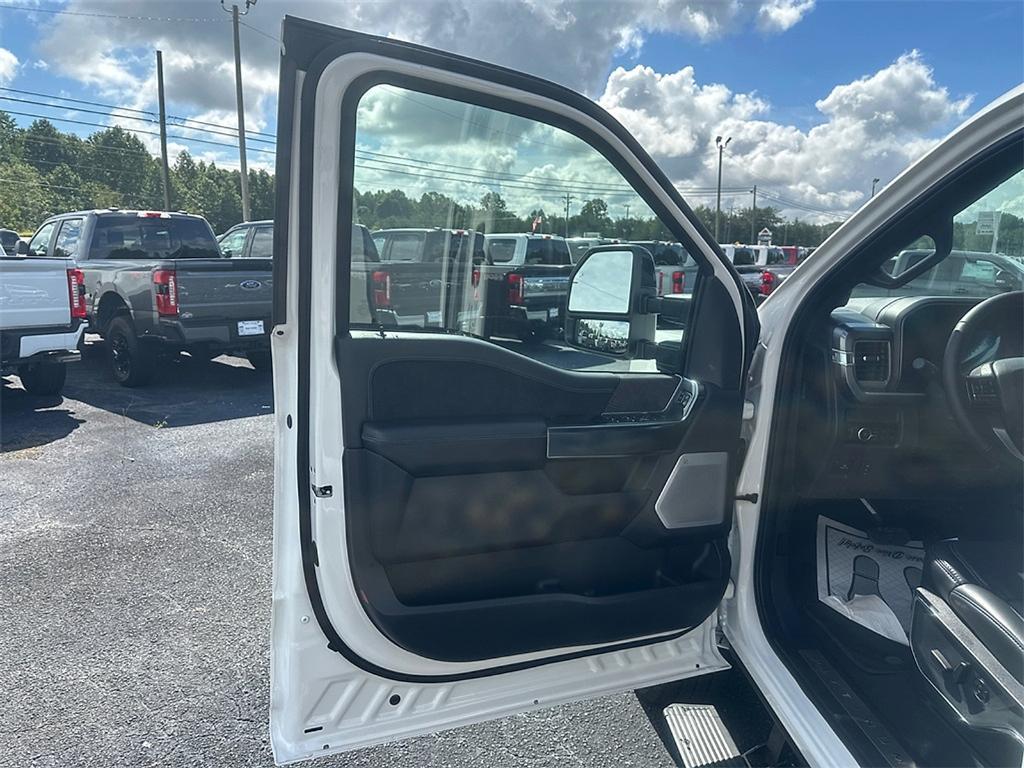 new 2025 Ford F-250 car, priced at $94,035