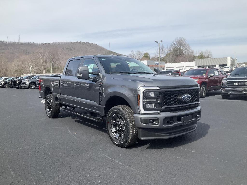 new 2025 Ford F-250 car, priced at $72,660