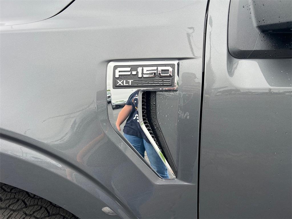 new 2025 Ford F-150 car, priced at $48,512