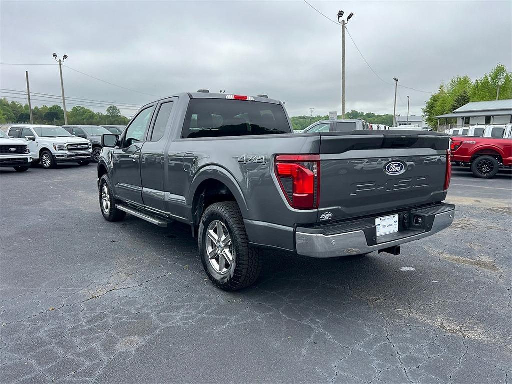 new 2025 Ford F-150 car, priced at $48,512