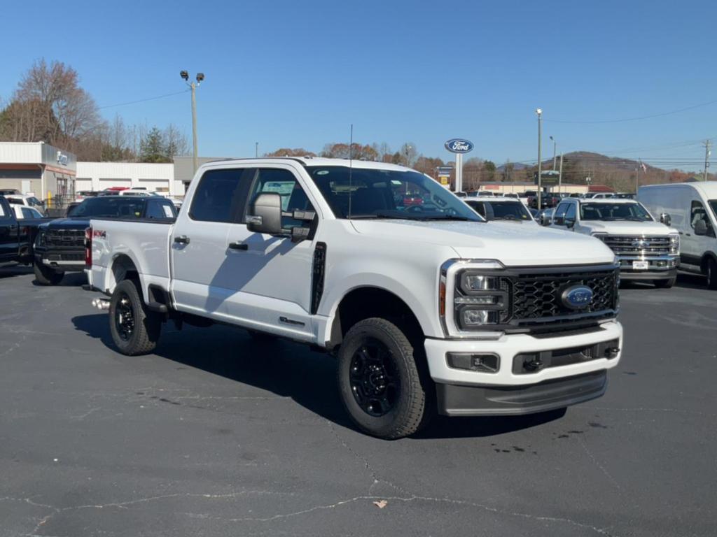 new 2024 Ford F-250 car, priced at $65,165