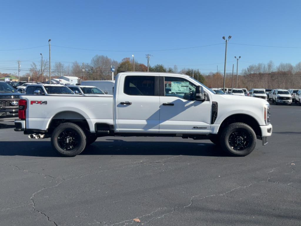 new 2024 Ford F-250 car, priced at $65,165