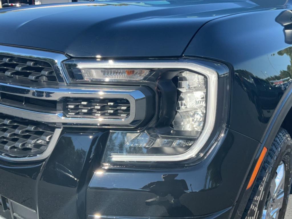 new 2024 Ford Ranger car, priced at $38,400