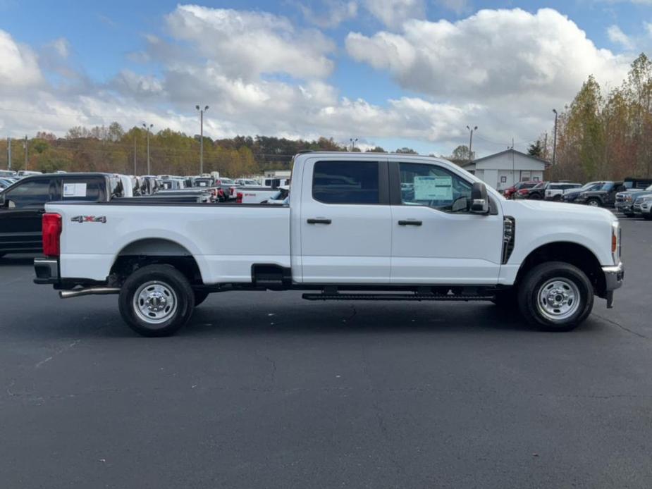 new 2024 Ford F-350 car, priced at $49,855