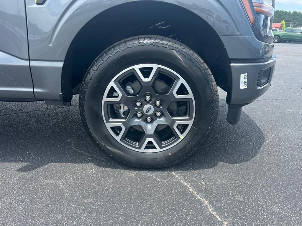 new 2025 Ford F-150 car, priced at $45,558