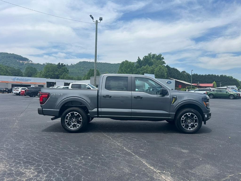 new 2025 Ford F-150 car, priced at $45,558