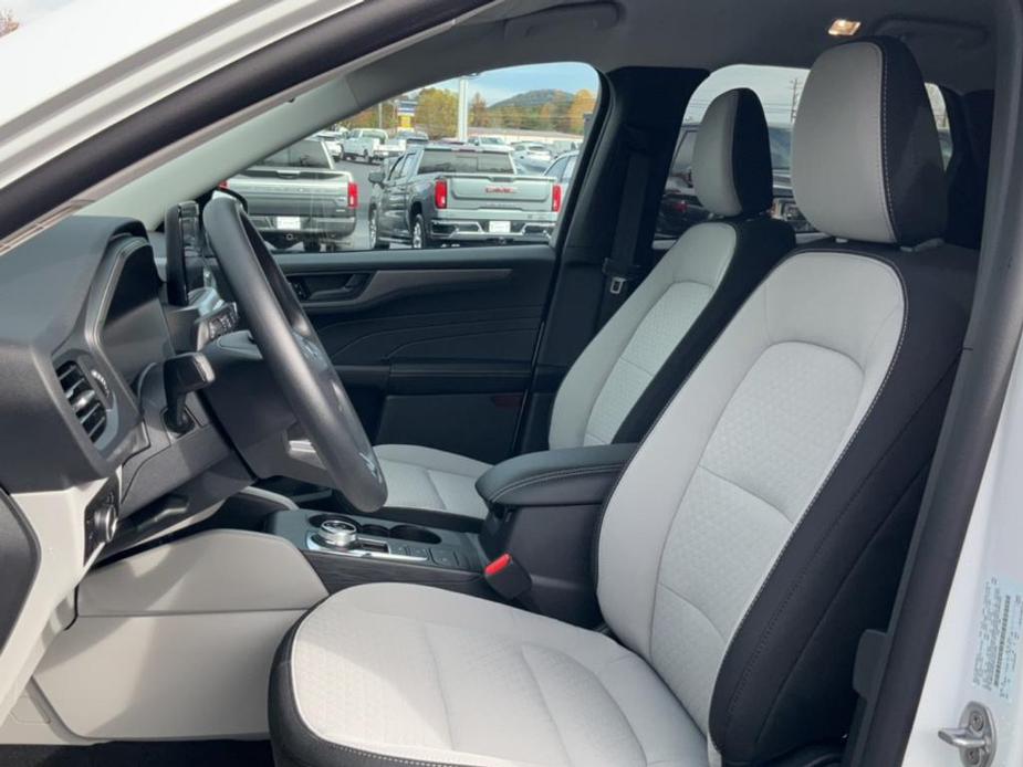 new 2025 Ford Escape car, priced at $30,330