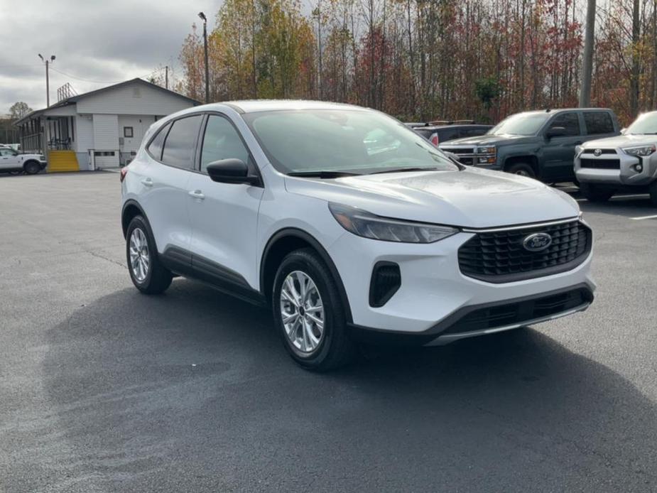 new 2025 Ford Escape car, priced at $30,330