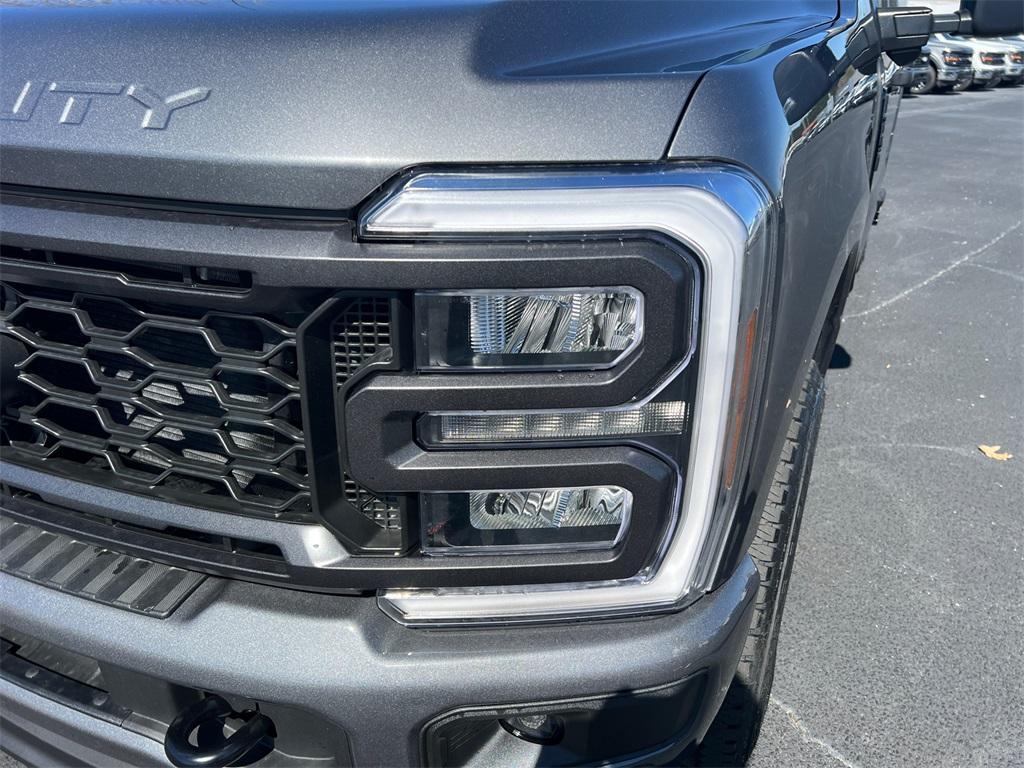 new 2025 Ford F-250 car, priced at $68,085