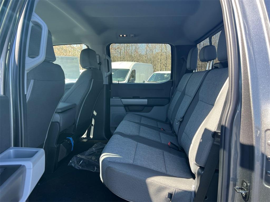new 2025 Ford F-250 car, priced at $68,085