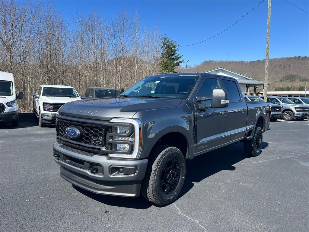 new 2025 Ford F-250 car, priced at $68,085