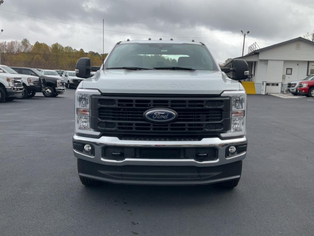 new 2024 Ford F-250 car, priced at $58,070