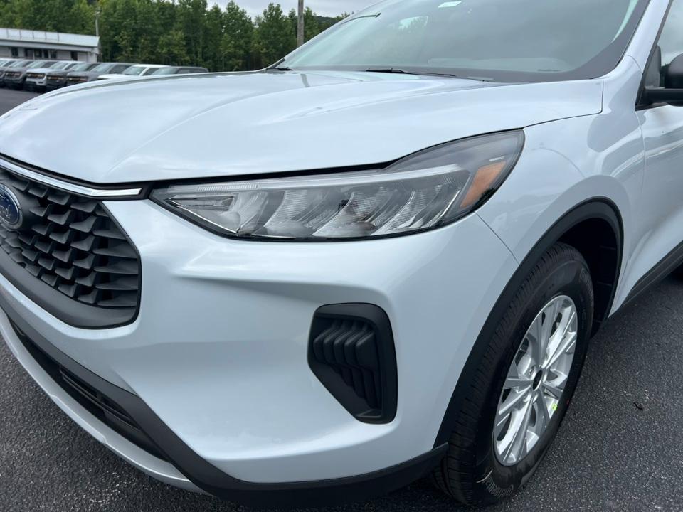 new 2025 Ford Escape car, priced at $24,605