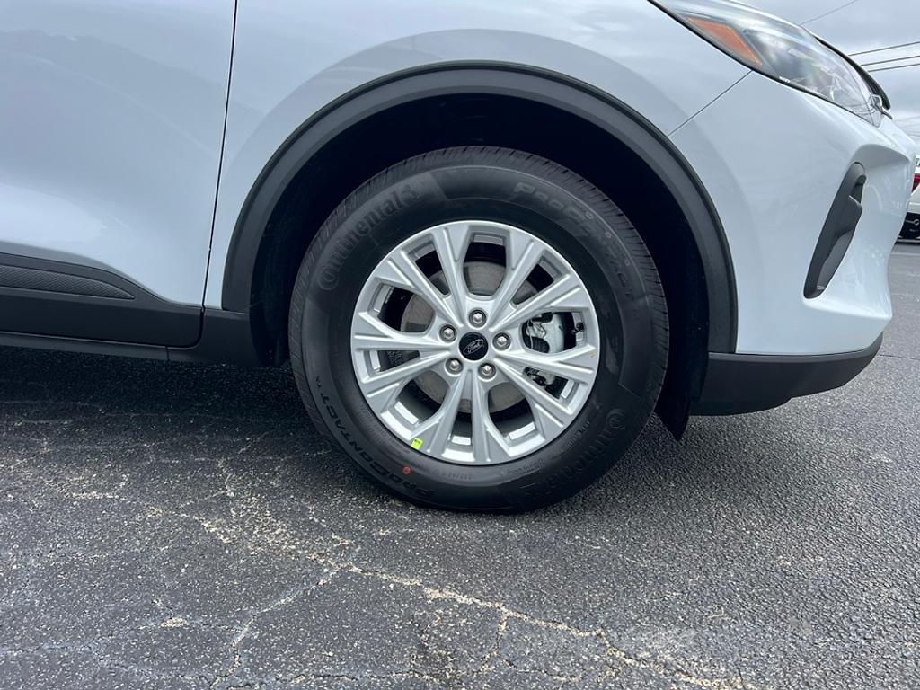 new 2025 Ford Escape car, priced at $24,605