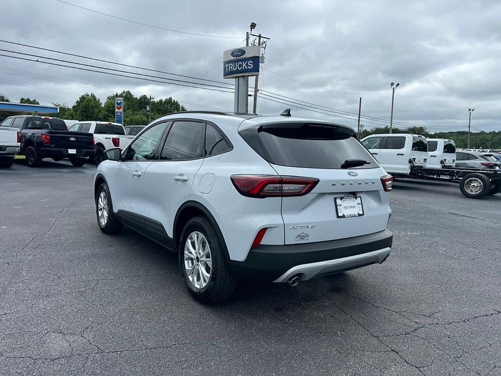 new 2025 Ford Escape car, priced at $24,605