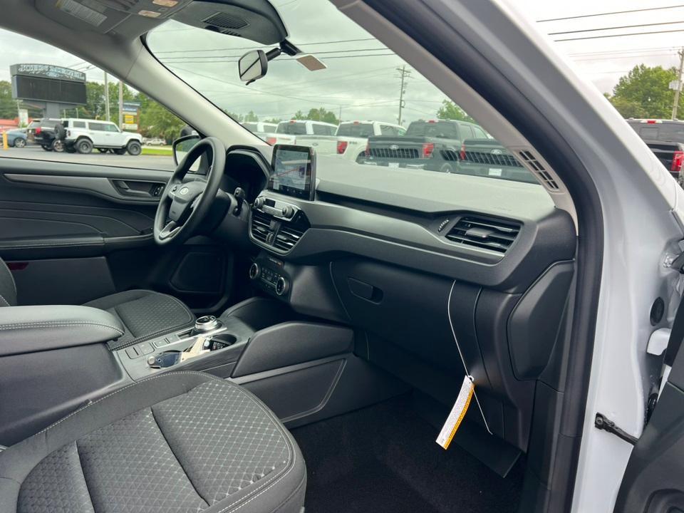 new 2025 Ford Escape car, priced at $24,605