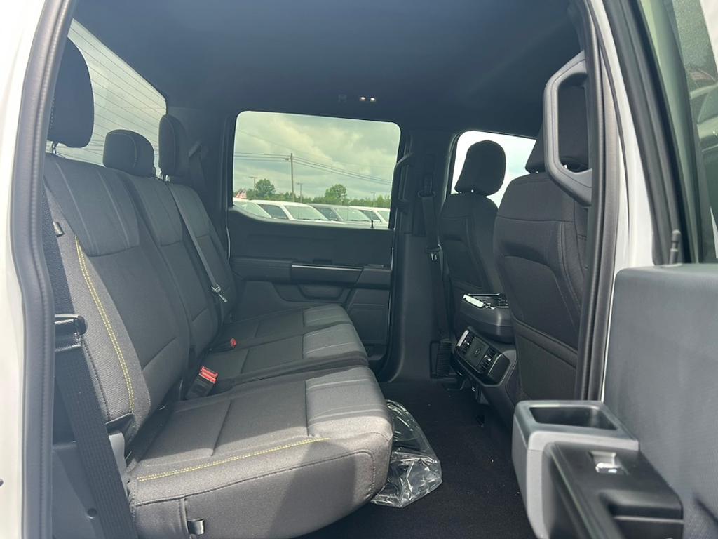 new 2025 Ford F-150 car, priced at $45,558
