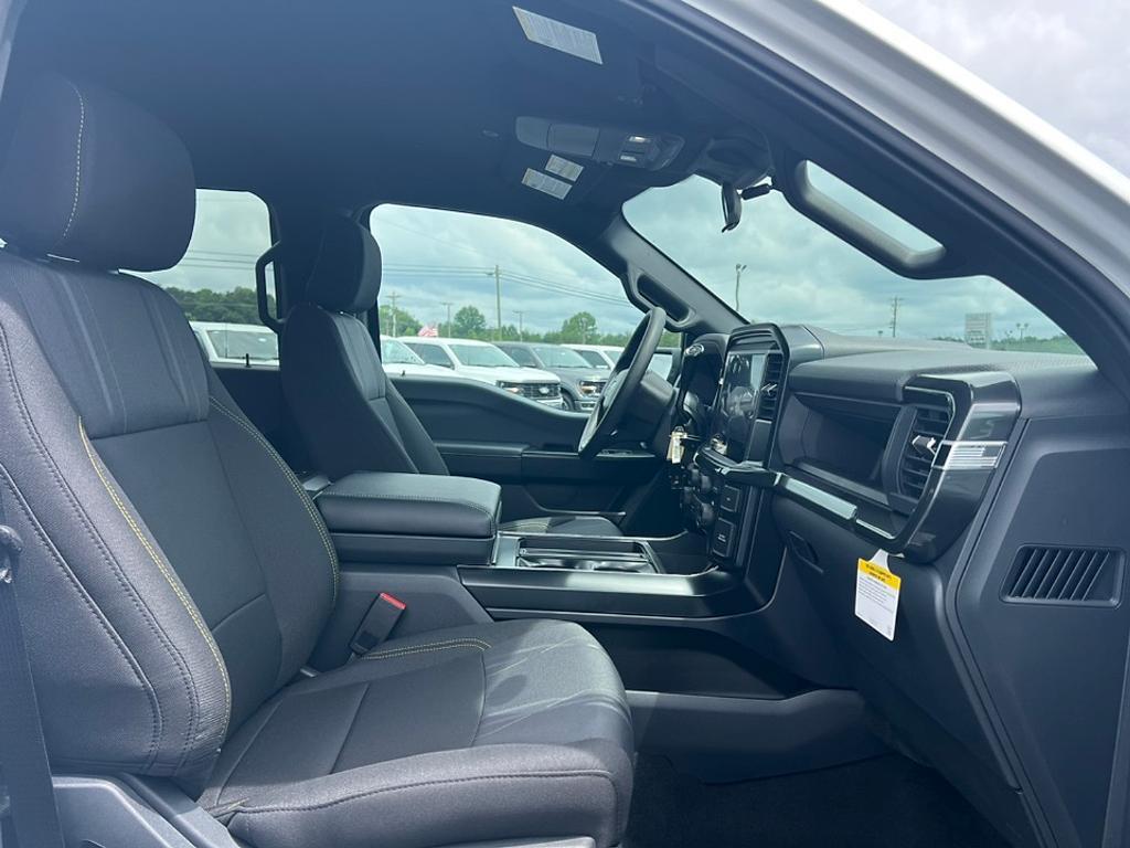 new 2025 Ford F-150 car, priced at $45,558