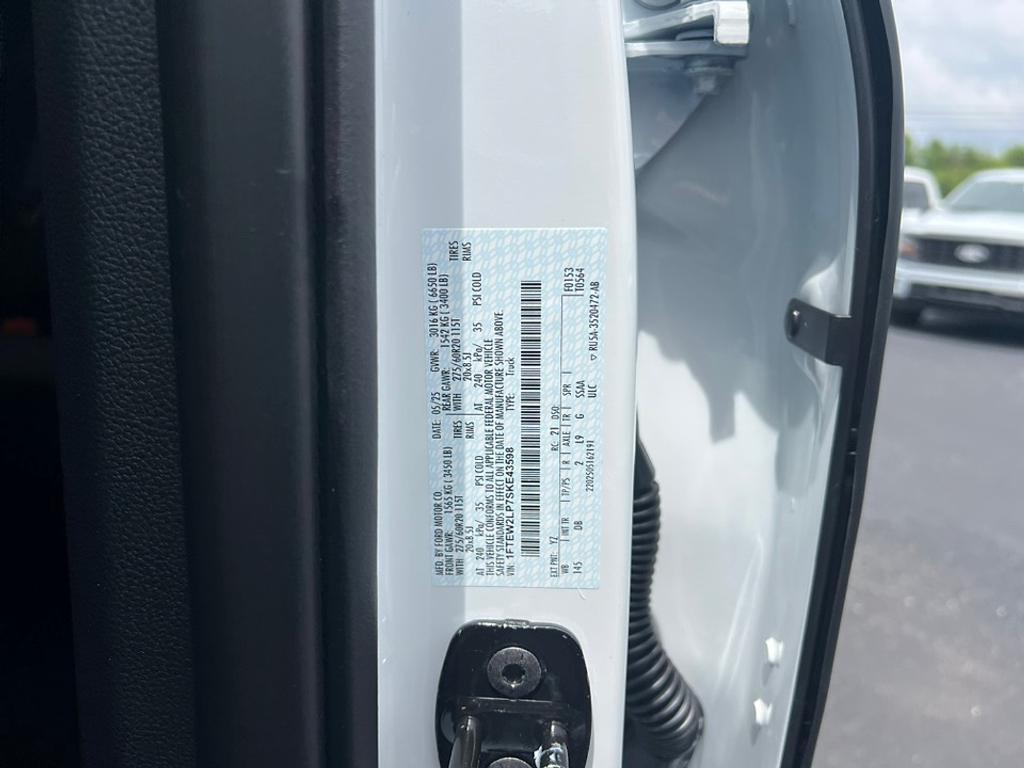 new 2025 Ford F-150 car, priced at $45,558