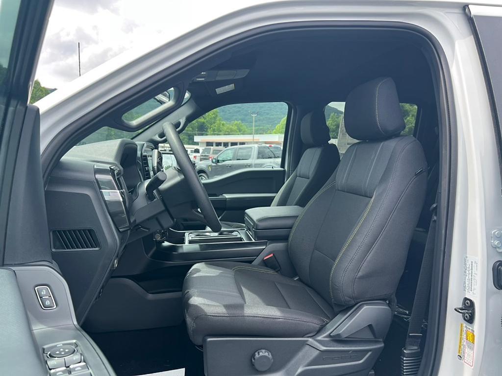 new 2025 Ford F-150 car, priced at $45,558