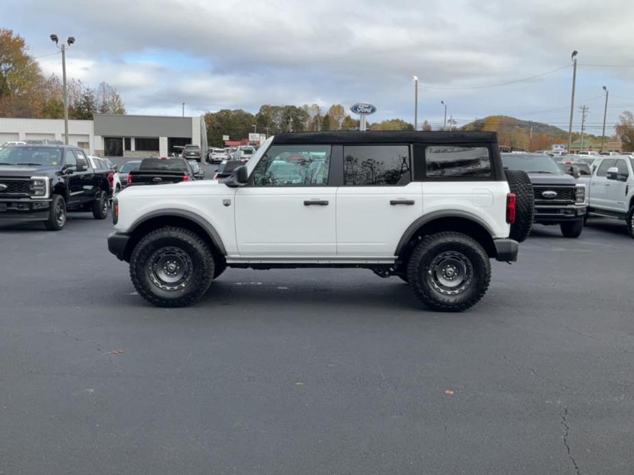 new 2024 Ford Bronco car, priced at $44,165