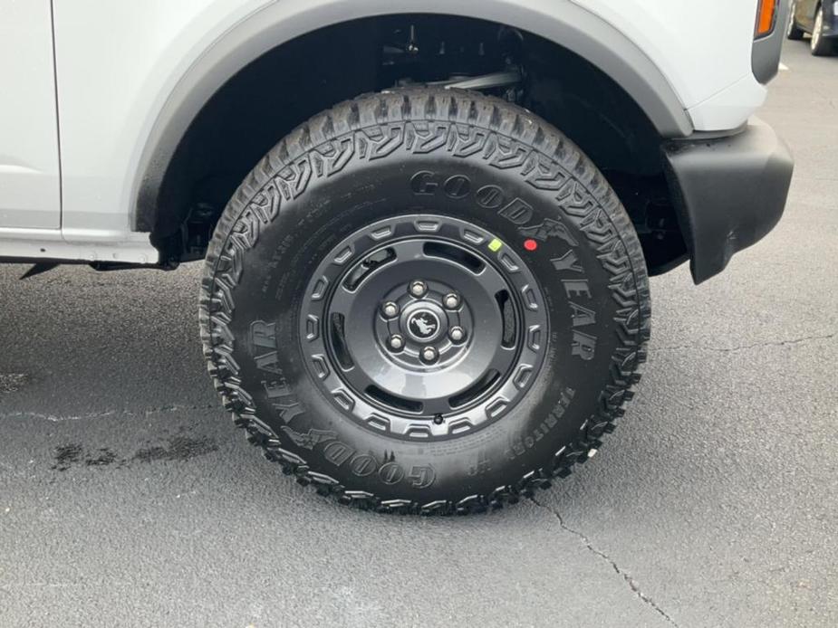 new 2024 Ford Bronco car, priced at $48,165