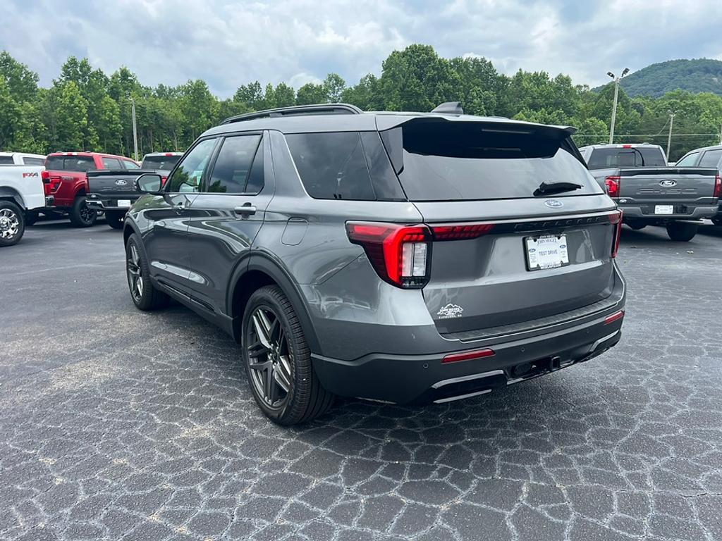 new 2025 Ford Explorer car, priced at $44,242