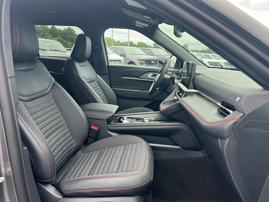 new 2025 Ford Explorer car, priced at $44,242