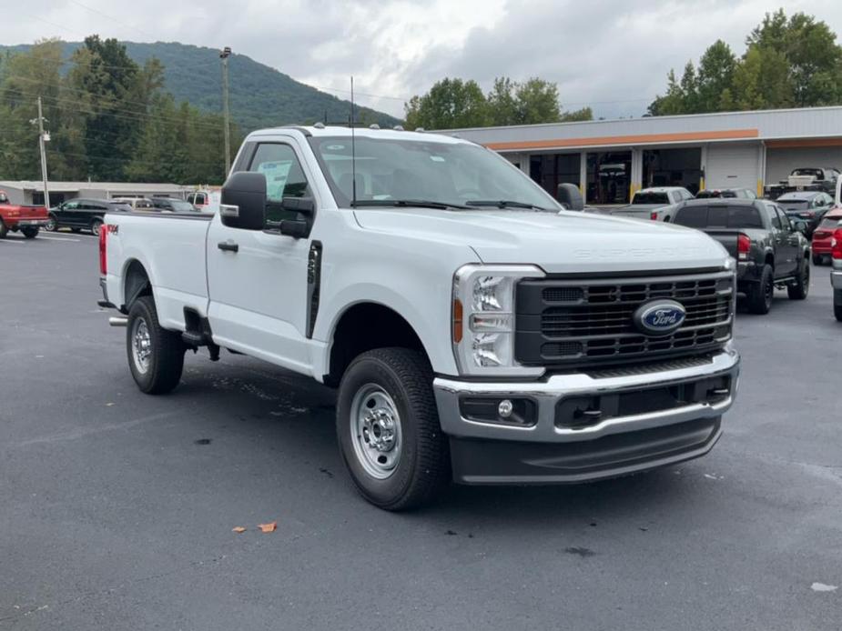 new 2024 Ford F-250 car, priced at $44,680