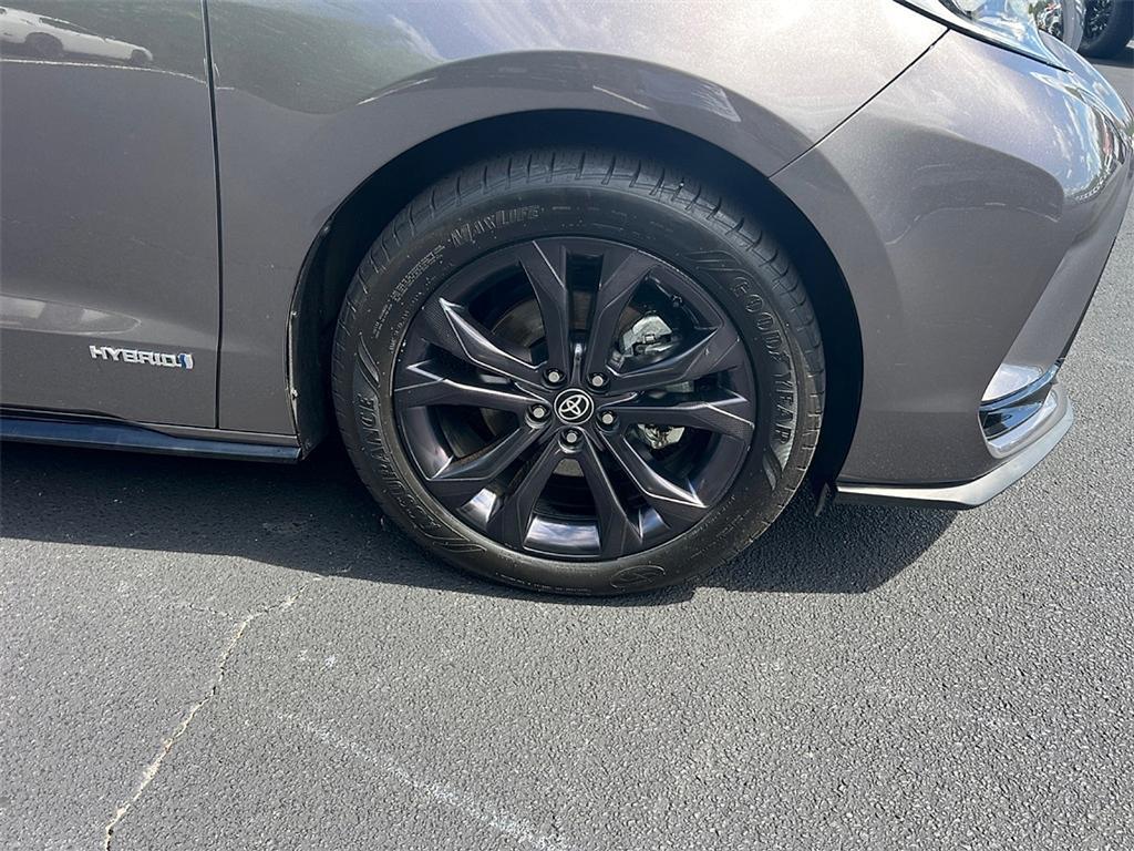 used 2021 Toyota Sienna car, priced at $37,273