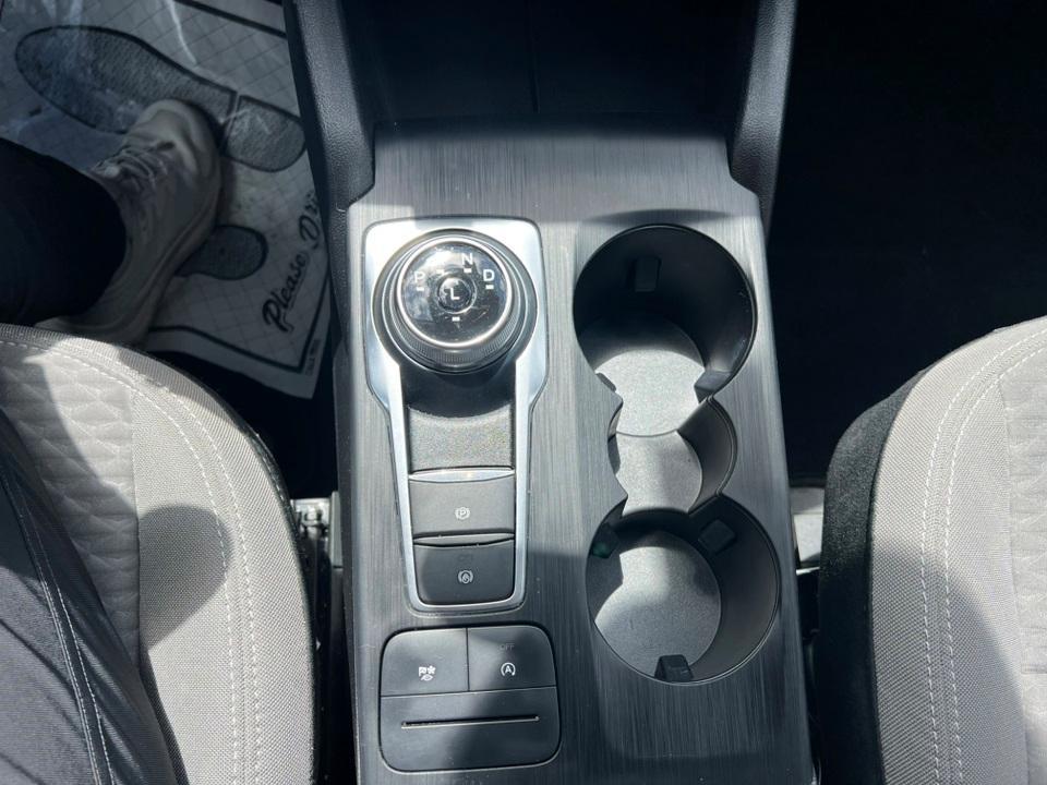 used 2022 Ford Escape car, priced at $21,999