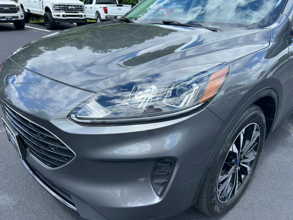 used 2022 Ford Escape car, priced at $21,999