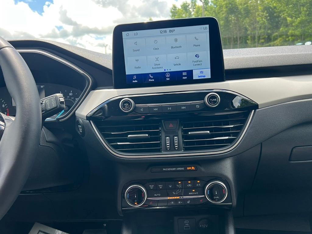 used 2022 Ford Escape car, priced at $23,736