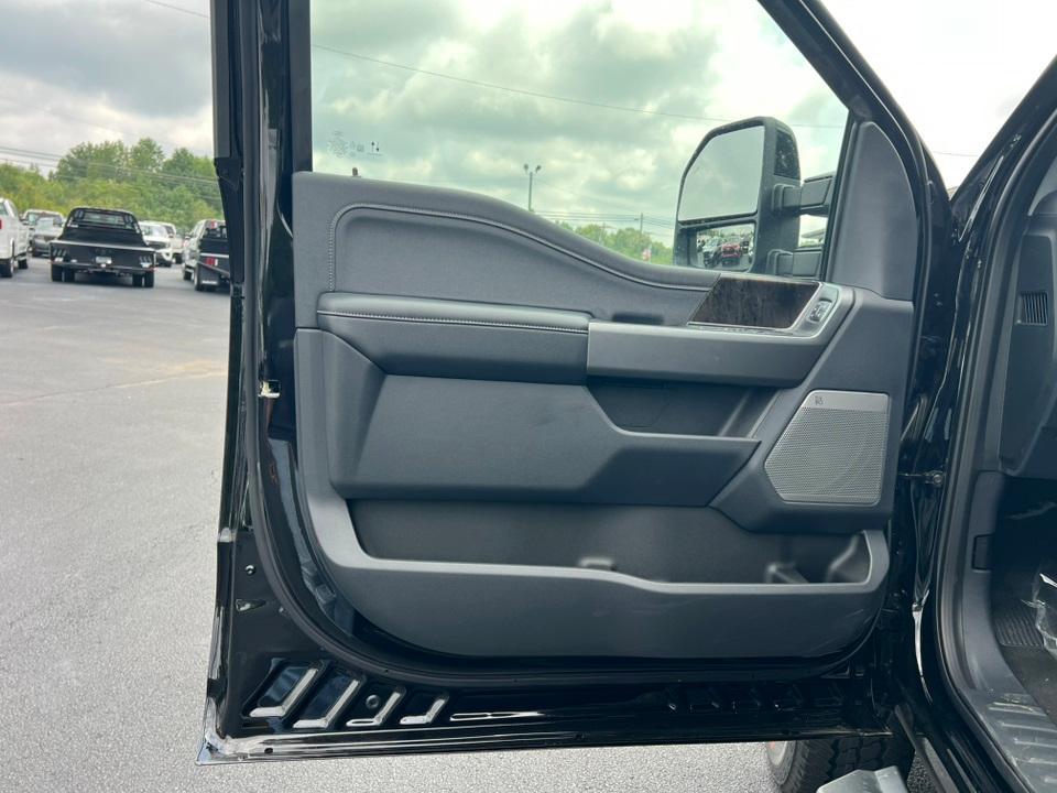 new 2025 Ford F-350 car, priced at $69,420