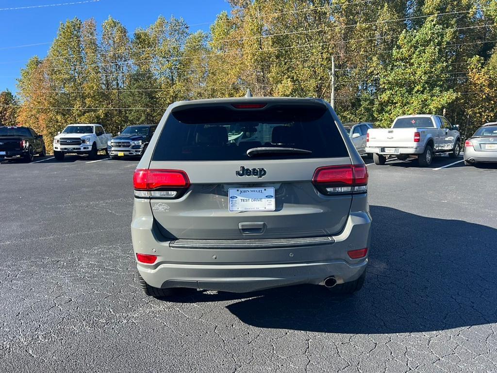 used 2021 Jeep Grand Cherokee car, priced at $17,898