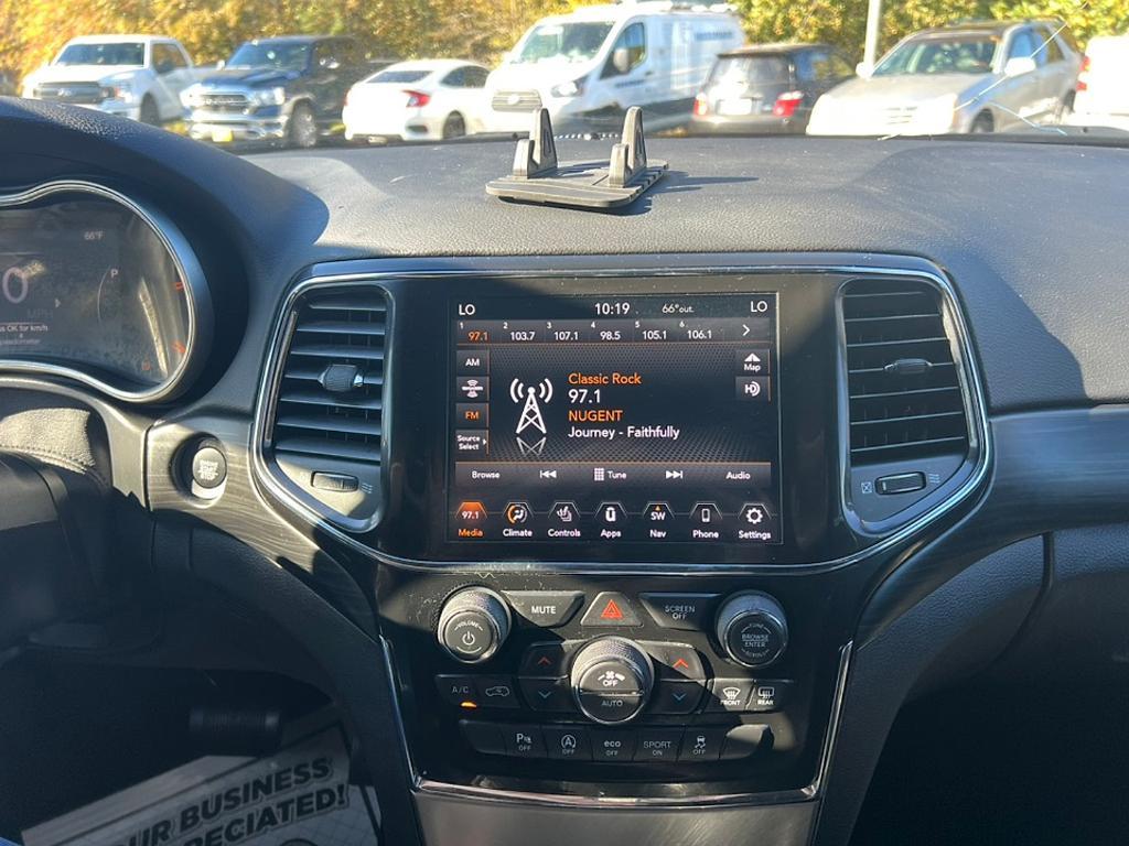 used 2021 Jeep Grand Cherokee car, priced at $17,898