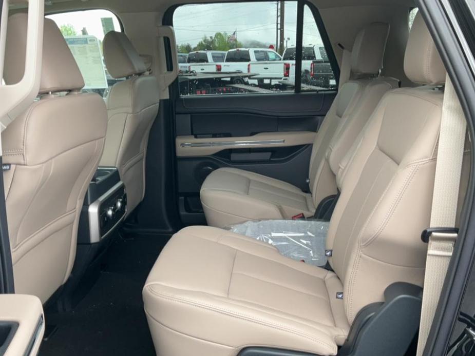 new 2024 Ford Expedition Max car, priced at $68,177
