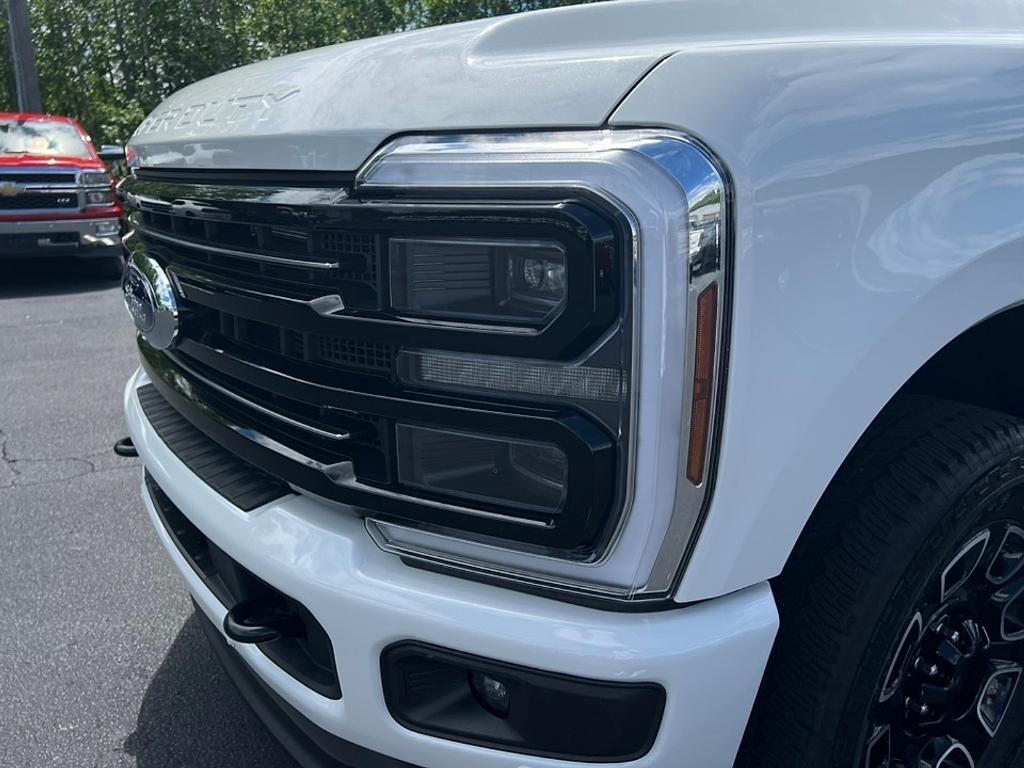 new 2025 Ford F-250 car, priced at $92,440