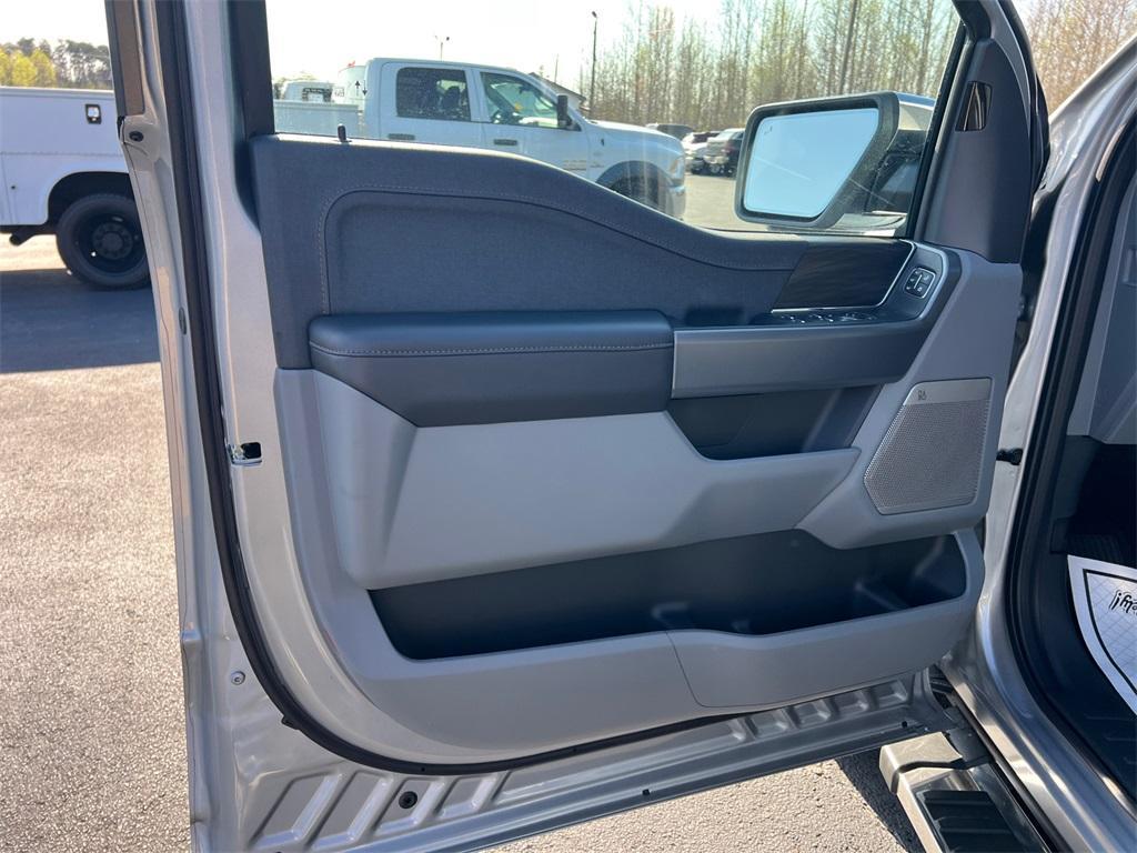 new 2025 Ford F-150 car, priced at $62,374