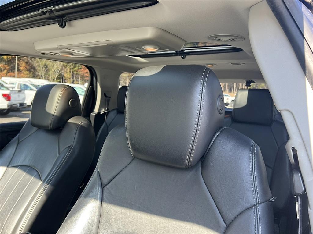 used 2015 GMC Acadia car, priced at $9,899